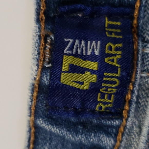 Vintage Distressed Wranglers Jean's - Picture 4 of 11